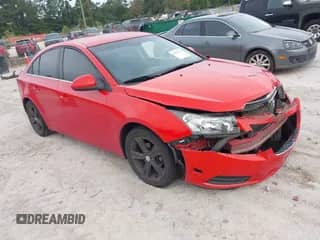 2014 Chevrolet Cruze 2LT с VIN 1G1PE5SB1E7332452, выставлен на аукционе IAAI как лот 43425946 с пробегом 238 310 миль миль и . История ставок и продаж доступна на DreamBid. Изображение 1.