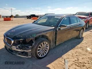 2016 BMW 7 Series 740i с VIN WBA7E2C53GG738618, выставлен на аукционе Copart как лот 82054445 с пробегом 95 444 миль миль и Списание • Salvage title. История ставок и продаж доступна на DreamBid. Изображение 1.