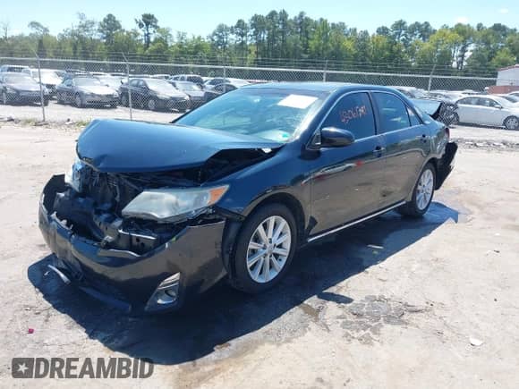 2014 Toyota Camry XLE с VIN 4T1BK1FK7EU027211, выставлен на аукционе IAAI как лот 43061289 с пробегом 178 168 миль миль и . История ставок и продаж доступна на DreamBid. Изображение 17.