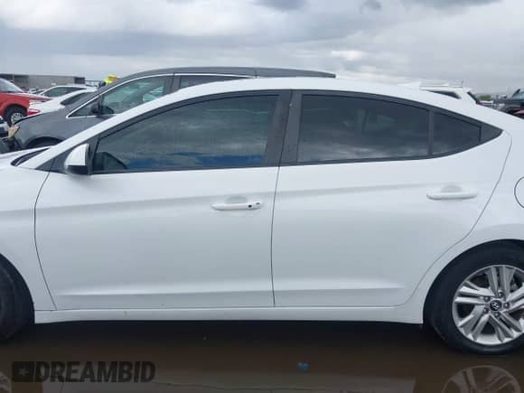2019 Hyundai Elantra SEL с VIN 5NPD84LF1KH455379, выставлен на аукционе IAAI как лот 43441446 с пробегом 165 224 миль миль и . История ставок и продаж доступна на DreamBid. Изображение 14.