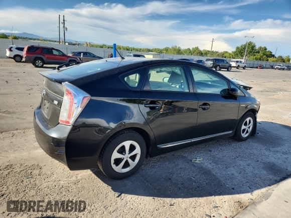 2014 Toyota Prius Four z VIN JTDKN3DU8E1755259, wystawiony jako Copart lot #81140265 z przebiegiem 110 462 mil mil oraz Szkoda całkowita • Salvage title. Historia ofert i sprzedaży dostępna na DreamBid. Obrazek 3.