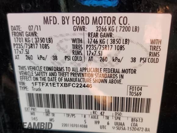 2011 Ford F-150 XL with VIN 1FTFX1ETXBFC22446, listed as a Copart auction lot 82471065 with 161,729 mi miles and Clean title. Bid and sale history available at DreamBid. Image 12.