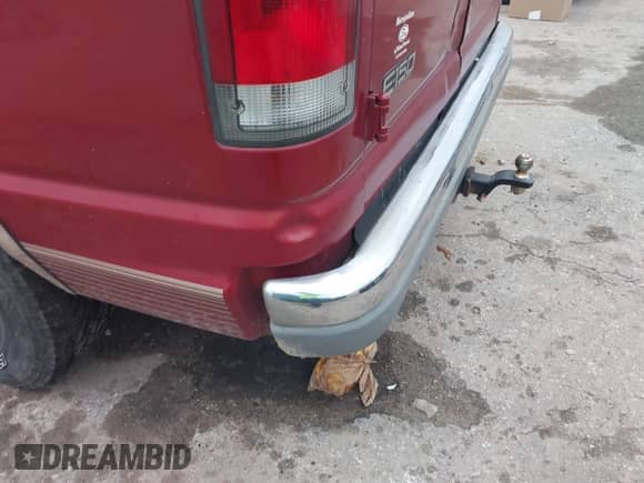 1999 Ford Econoline Cargo с VIN 1FDRE14W0XHB06565, выставлен на аукционе IAAI как лот 41496511 с пробегом 165 268 миль миль и . История ставок и продаж доступна на DreamBid. Изображение 15.