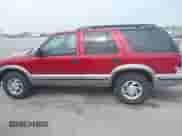 1998 Chevrolet Blazer LS with VIN 1GNDT13W4W2280735, listed as a IAAI auction lot 42480199 with 133,060 mi miles and . Bid and sale history available at DreamBid. Image 14.