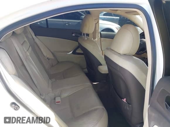 2010 Lexus IS 250 z VIN JTHBF5C20A5124760, wystawiony jako IAAI lot #42883875 z przebiegiem 144 344 mil mil oraz . Historia ofert i sprzedaży dostępna na DreamBid. Obrazek 8.