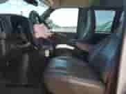 2022 Chevrolet Express Passenger LS с VIN 1GAZGNFP2N1283743, выставлен на аукционе Copart как лот 53305955 с пробегом 31 626 миль миль и Списание • Salvage title. История ставок и продаж доступна на DreamBid. Изображение 7.
