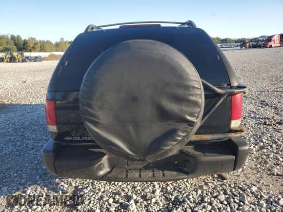 2000 Chevrolet Blazer LS с VIN 1GNCT18WXYK265020, выставлен на аукционе Copart как лот 72423834 с пробегом 139 365 миль миль и Чистый • Clean title. История ставок и продаж доступна на DreamBid. Изображение 6.