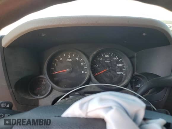 2010 Chevrolet Silverado 1500 Work Truck z VIN 1GCSKPE38AZ298731, wystawiony jako Copart lot #67804555 z przebiegiem Nie podano mil oraz Szkoda całkowita • Salvage title. Historia ofert i sprzedaży dostępna na DreamBid. Obrazek 9.