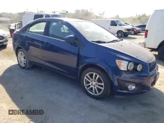 2014 Chevrolet Sonic LT with VIN 1G1JC5SH4E4125698, listed as a Copart auction lot 89809915 with 90,374 mi miles and Clean title. Bid and sale history available at DreamBid. Image 4.