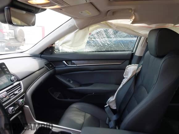 2020 Honda Accord EX-L with VIN 1HGCV2F50LA004868, listed as a IAAI auction lot 42261331 with 27,195 mi miles and . Bid and sale history available at DreamBid. Image 5.