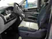 2010 Dodge Grand Caravan SXT with VIN 2D4RN5D19AR317214, listed as a Copart auction lot 84875345 with 172,415 mi miles and Clean title. Bid and sale history available at DreamBid. Image 7.