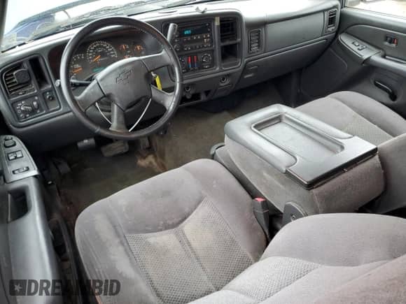 2006 Chevrolet Silverado 1500 Work Truck with VIN 1GCEC19V96Z252724, listed as a Copart auction lot 81131775 with 178,536 mi miles and Salvage title. Bid and sale history available at DreamBid. Image 8.