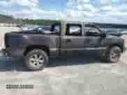 2005 GMC Sierra 1500 SLE z VIN 2GTEK13T951125408, wystawiony jako Copart lot #70660605 z przebiegiem Nie podano mil oraz Szkoda całkowita • Salvage title. Historia ofert i sprzedaży dostępna na DreamBid. Obrazek 3.