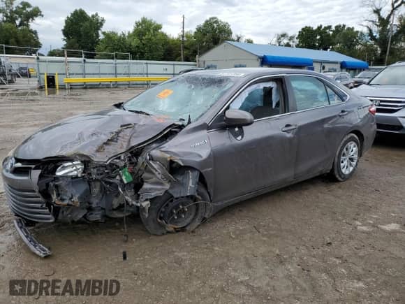2016 Toyota Camry LE с VIN 4T1BD1FK7GU185318, выставлен на аукционе Copart как лот 81141355 с пробегом 133 183 миль миль и Списание • Salvage title. История ставок и продаж доступна на DreamBid. Изображение 1.