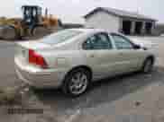 2005 Volvo S60 с VIN YV1RH592752442037, выставлен на аукционе Copart как лот 49637015 с пробегом 103 774 миль миль и Списание • Salvage title. История ставок и продаж доступна на DreamBid. Изображение 3.