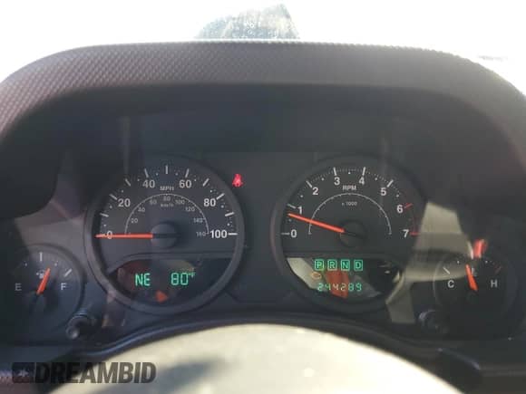 2007 Jeep Wrangler Unlimited X с VIN 1J8GA39167L155372, выставлен на аукционе Copart как лот 84806345 с пробегом 244 289 миль миль и Списание • Salvage title. История ставок и продаж доступна на DreamBid. Изображение 9.