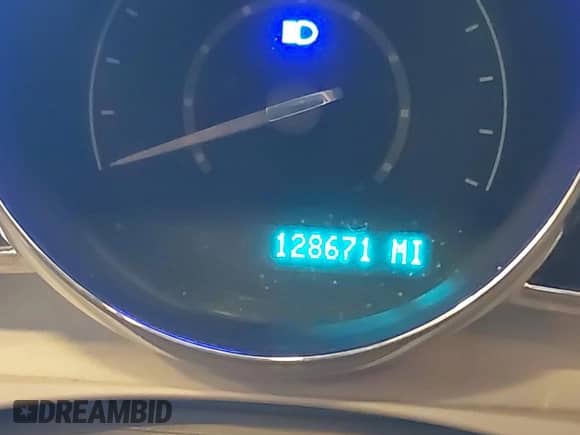 2012 Chevrolet Malibu 2LT z VIN 1G1ZD5E06CF141408, wystawiony jako IAAI lot #43165579 z przebiegiem 128 671 mil mil oraz . Historia ofert i sprzedaży dostępna na DreamBid. Obrazek 15.