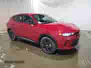 2024 Dodge Hornet R/T z VIN ZACPDFCW7R3A29564, wystawiony jako Copart lot #65808374 z przebiegiem 2 199 mil mil oraz Czysty tytuł • Clean title. Historia ofert i sprzedaży dostępna na DreamBid. Obrazek 4.