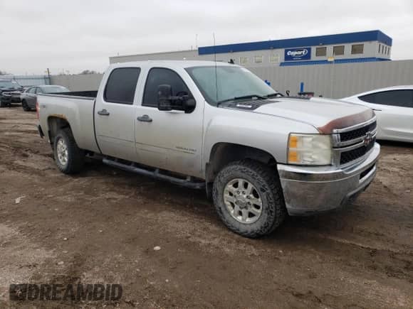 2011 Chevrolet Silverado 3500HD SRW LT z VIN 1GC4K0CG5BF228029, wystawiony jako Copart lot #78067624 z przebiegiem 122 102 mil mil oraz Szkoda całkowita • Salvage title. Historia ofert i sprzedaży dostępna na DreamBid. Obrazek 4.
