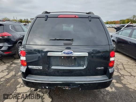 2010 Ford Explorer XLT z VIN 1FMEU7DE5AUA51198, wystawiony jako Copart lot #86650485 z przebiegiem 166 165 mil mil oraz Szkoda całkowita • Salvage title. Historia ofert i sprzedaży dostępna na DreamBid. Obrazek 6.