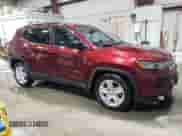 2022 Jeep Compass Altitude с VIN 3C4NJCBB8NT137667, выставлен на аукционе Copart как лот 89306335 с пробегом 21 354 миль миль и Списание • Salvage title. История ставок и продаж доступна на DreamBid. Изображение 4.