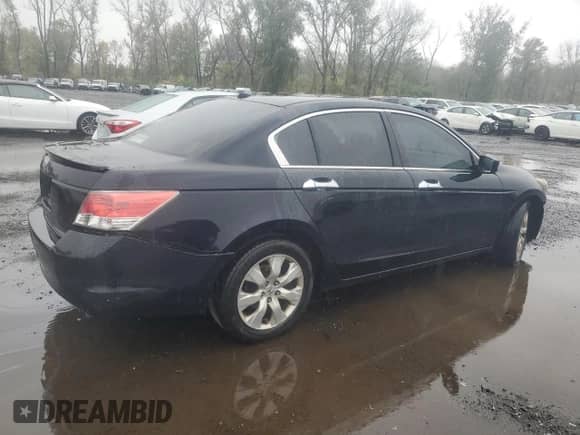2008 Honda Accord EX-L с VIN 1HGCP26828A101257, выставлен на аукционе Copart как лот 86113945 с пробегом 184 850 миль миль и Списание • Salvage title. История ставок и продаж доступна на DreamBid. Изображение 3.