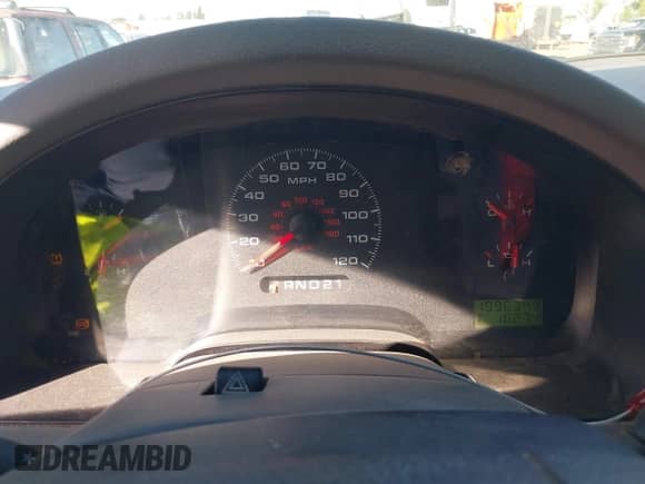 2008 Ford F-150 XL with VIN 1FTRF122X8KE25882, listed as a IAAI auction lot 42330470 with 199,634 mi miles and . Bid and sale history available at DreamBid. Image 7.