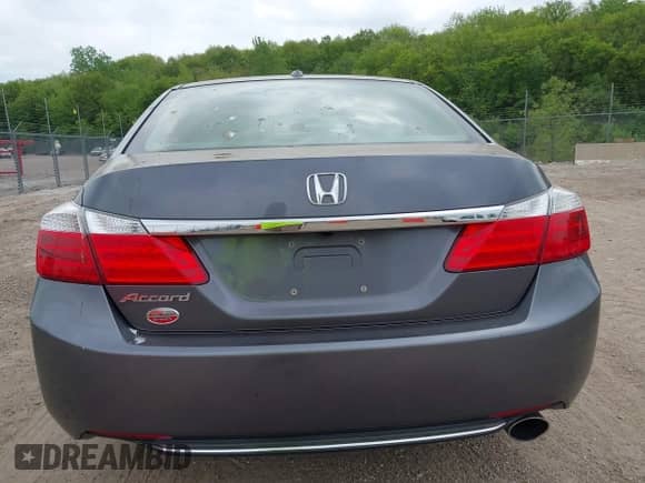 2013 Honda Accord EX-L z VIN 1HGCR2F81DA204822, wystawiony jako IAAI lot #42263394 z przebiegiem 194 131 mil mil oraz . Historia ofert i sprzedaży dostępna na DreamBid. Obrazek 16.