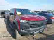 2023 Chevrolet Colorado 4WD Trail Boss с VIN 1GCPTEEK7P1251485, выставлен на аукционе IAAI как лот 42440014 с пробегом 32 402 миль миль и . История ставок и продаж доступна на DreamBid. Изображение 1.
