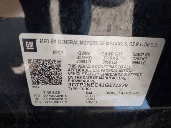 2018 GMC Sierra 1500 SLT z VIN 3GTP1NEC4JG171276, wystawiony jako IAAI lot #42978868 z przebiegiem 118 290 mil mil oraz . Historia ofert i sprzedaży dostępna na DreamBid. Obrazek 9.