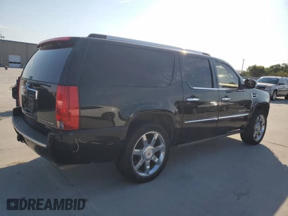2011 Cadillac Escalade ESV Premium with VIN 1GYS3JEF8BR397422, listed as a Copart auction lot 68575914 with Not provided miles and Salvage title. Bid and sale history available at DreamBid. Image 3.