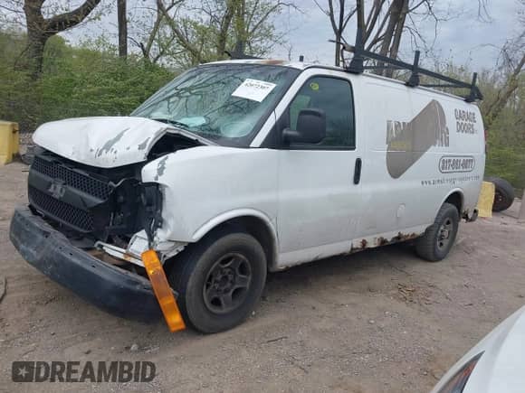 2004 Chevrolet Express Cargo с VIN 1GCFG15X141175066, выставлен на аукционе IAAI как лот 42072307 с пробегом 279 939 миль миль и . История ставок и продаж доступна на DreamBid. Изображение 17.