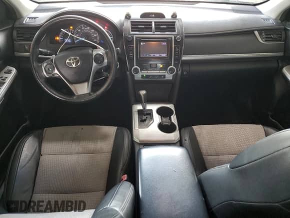 2012 Toyota Camry SE с VIN 4T1BF1FK6CU120061, выставлен на аукционе Copart как лот 83981845 с пробегом 102 195 миль миль и Списание • Salvage title. История ставок и продаж доступна на DreamBid. Изображение 8.