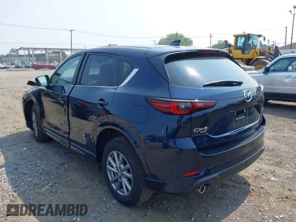 2024 Mazda CX-5 S Select z VIN JM3KFBBL2R0475020, wystawiony jako IAAI lot #42901480 z przebiegiem 1 851 mil mil oraz . Historia ofert i sprzedaży dostępna na DreamBid. Obrazek 3.