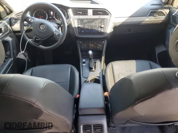 2020 Volkswagen Tiguan SE с VIN 3VV3B7AX8LM168869, выставлен на аукционе Copart как лот 71452045 с пробегом 75 639 миль миль и Списание • Salvage title. История ставок и продаж доступна на DreamBid. Изображение 8.