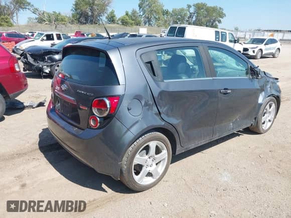 2012 Chevrolet Sonic LTZ с VIN 1G1JF6SB4C4209350, выставлен на аукционе IAAI как лот 43205592 с пробегом 148 652 миль миль и . История ставок и продаж доступна на DreamBid. Изображение 4.