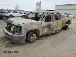 2015 Chevrolet Silverado 2500HD Work Truck с VIN 1GC1KUEG9FF133891, выставлен на аукционе Copart как лот 43972065 с пробегом Не указан миль и На запчасти • Non repairable. История ставок и продаж доступна на DreamBid. Изображение 1.