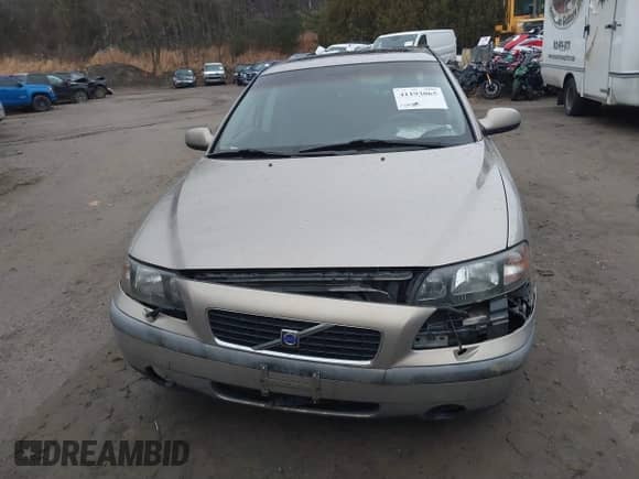 2001 Volvo S60 с VIN YV1RS61R012013431, выставлен на аукционе IAAI как лот 41193065 с пробегом 179 844 миль миль и . История ставок и продаж доступна на DreamBid. Изображение 12.