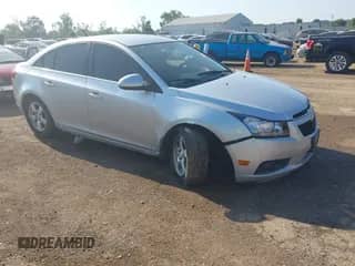 2012 Chevrolet Cruze 1LT с VIN 1G1PF5SC9C7146371, выставлен на аукционе IAAI как лот 43004457 с пробегом 153 514 миль миль и . История ставок и продаж доступна на DreamBid. Изображение 1.