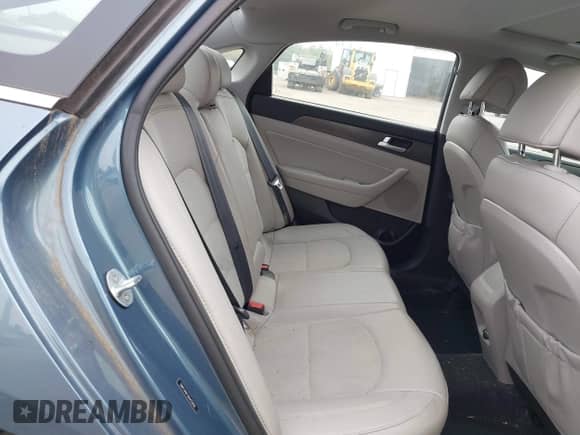 2016 Hyundai Sonata Limited с VIN 5NPE34AF3GH433056, выставлен на аукционе IAAI как лот 42970721 с пробегом 80 082 миль миль и . История ставок и продаж доступна на DreamBid. Изображение 8.