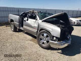2006 Chevrolet Silverado SS z VIN 2GCEC19N261117884, wystawiony jako Copart lot #70653254 z przebiegiem 96 213 mil mil oraz Nie do naprawy • Non repairable. Historia ofert i sprzedaży dostępna na DreamBid. Obrazek 4.