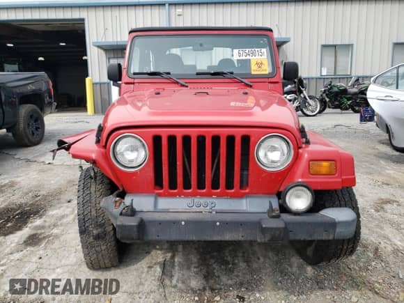 1998 Jeep Wrangler SE z VIN 1J4FY29P0WP803707, wystawiony jako Copart lot #67549015 z przebiegiem 128 746 mil mil oraz Szkoda całkowita • Salvage title. Historia ofert i sprzedaży dostępna na DreamBid. Obrazek 5.