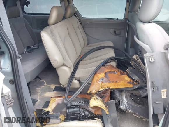 2007 Dodge Caravan SE with VIN 1D4GP25B07B154516, listed as a IAAI auction lot 42823010 with Not provided miles and . Bid and sale history available at DreamBid. Image 8.