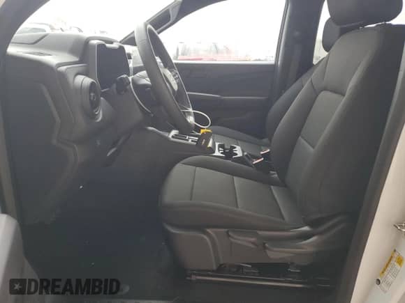 2024 Chevrolet Colorado 2WD Work Truck z VIN 1GCGSBEC7R1162027, wystawiony jako Copart lot #79478624 z przebiegiem 5 635 mil mil oraz Szkoda całkowita • Salvage title. Historia ofert i sprzedaży dostępna na DreamBid. Obrazek 7.