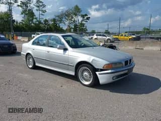2000 BMW 5 Series 528i с VIN WBADM6344YGU22084, выставлен на аукционе IAAI как лот 43308459 с пробегом 249 650 миль миль и . История ставок и продаж доступна на DreamBid. Изображение 1.