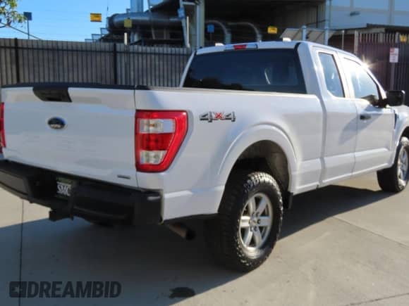 2021 Ford F-150 XL с VIN 1FTEX1EP7MKD18608, выставлен на аукционе Copart как лот 87278735 с пробегом 108 418 миль миль и Чистый • Clean title. История ставок и продаж доступна на DreamBid. Изображение 3.