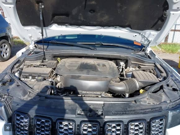 2020 Jeep Grand Cherokee Altitude with VIN 1C4RJFAG3LC138086, listed as a IAAI auction lot 42868729 with 77,706 mi miles and . Bid and sale history available at DreamBid. Image 10.