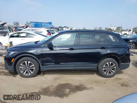 2024 Volkswagen Tiguan S с VIN 3VVRB7AX0RM055422, выставлен на аукционе IAAI как лот 42344755 с пробегом 20 670 миль миль и . История ставок и продаж доступна на DreamBid. Изображение 15.