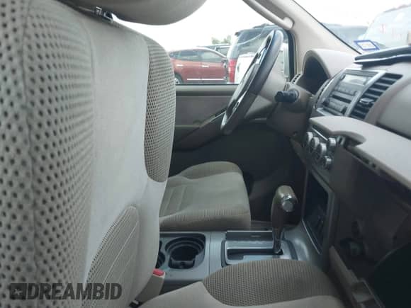 2007 Nissan Pathfinder S с VIN 5N1AR18U07C642780, выставлен на аукционе IAAI как лот 42555078 с пробегом 138 220 миль миль и . История ставок и продаж доступна на DreamBid. Изображение 5.