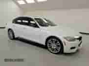 2014 BMW 3 Series 335i с VIN WBA3A9C5XEF479163, выставлен на аукционе Copart как лот 72051905 с пробегом 150 978 миль миль и Чистый • Clean title. История ставок и продаж доступна на DreamBid. Изображение 4.